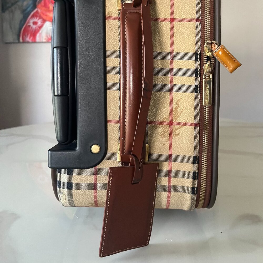 Burberry Haymarket Check Vintage Suitcase - Picture 10 of 13